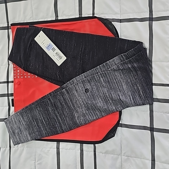 * NWT Lululemon Varsa Tight 28" lab  Aurora Glow Jacquard Black Obsidia  Size 4 - Picture 1 of 9